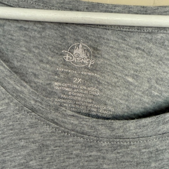 Disneyland Women’s Bling Rhinestone Minnie Plus Size Short Sleeve TShirt Gray 2X - Picture 4 of 5